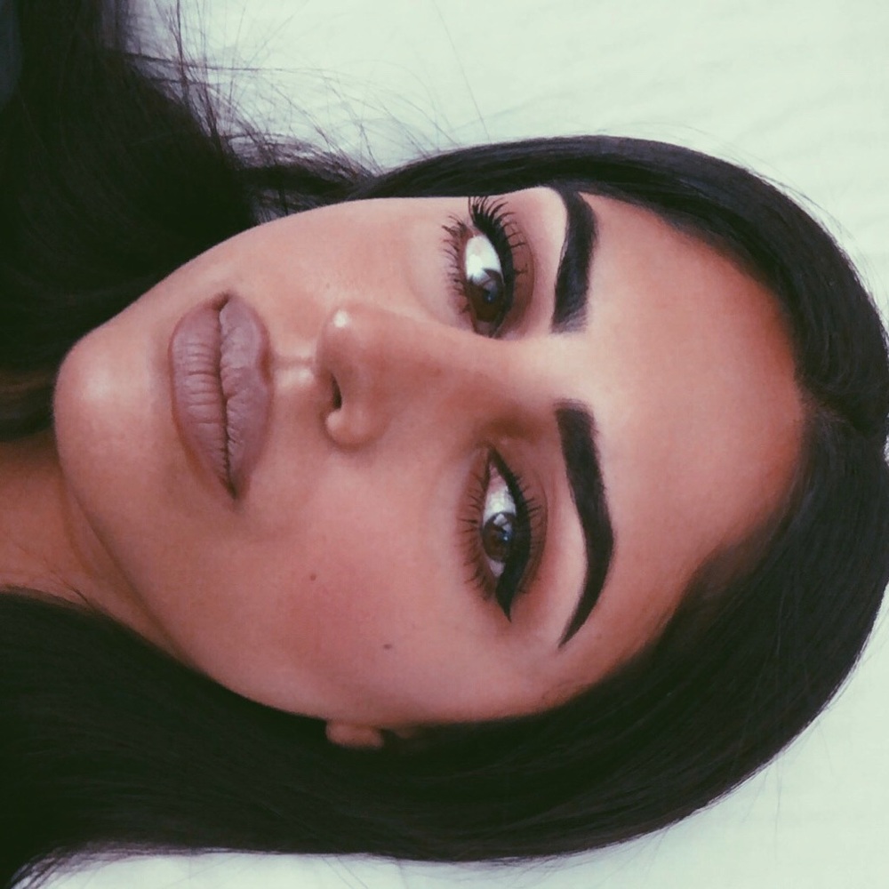 Meet your Posher, Jasmine